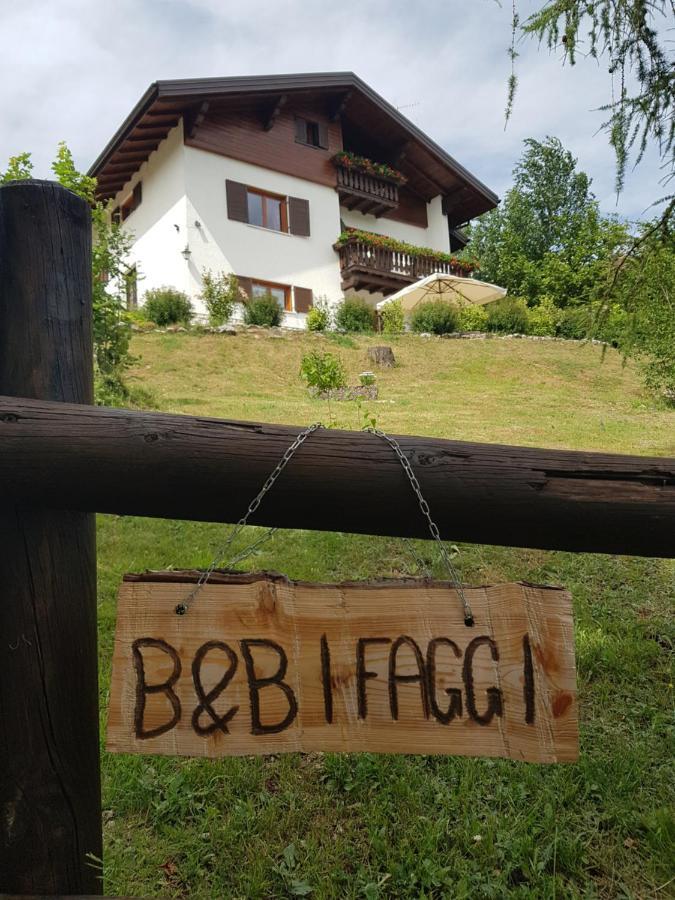 B&B I Faggi ลาวาโรเน ภายนอก รูปภาพ